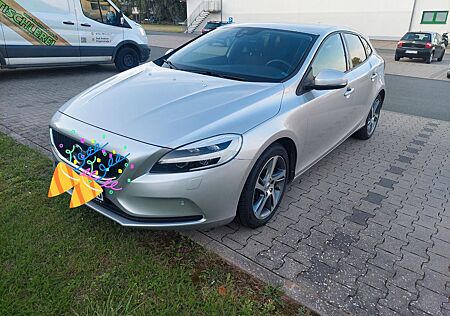 Volvo V40 D3 Geartronic Momentum Momentum