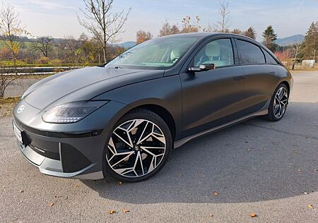 Hyundai IONIQ 6 77,4kWh 4WD Uniq 20" AHK,HUD, BOSE,Pano