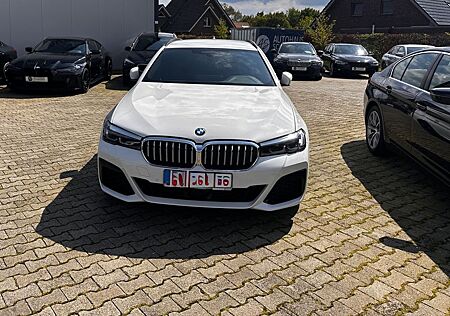 BMW 530d Touring |M Paket|Leder|Kamera|Tüv neu !