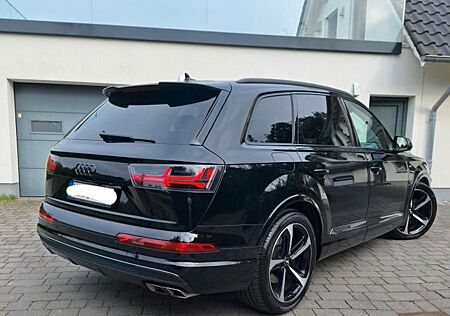 Audi SQ7 4.0 TDI quattro tiptronic -