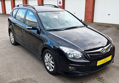 Hyundai i30 CW 1.6 CRDi 66 kW Edition20 TEILLEDER,SITZHZ