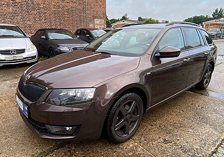 Skoda Octavia Combi "Joy" Klima+Sitzheizung+PDC+1.Hand