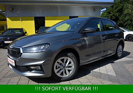 Skoda Fabia 1.0 TSI + 5JGARANTIE+AHK+NAVIAPP+KAMERA