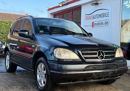 Mercedes-Benz ML 320 Aut. LEDER/SCHIEBEDACH/KLIMA/SHZ/AHK/BT