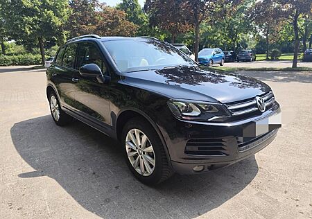 VW Touareg Volkswagen 3.0 V6 TDI Tiptronic BlueMotion Tech...