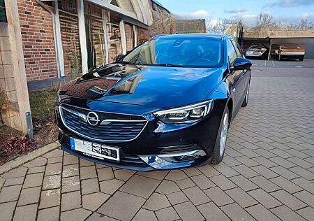 Opel Insignia B ST NAVI Tempo PDC vo+ht LED