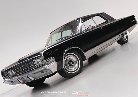 Chrysler New Yorker VI 6.8 V8 345hp Aut.