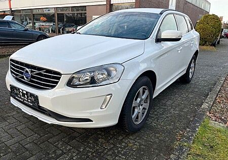 Volvo XC 60 Momentum 2WD