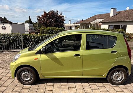 Daihatsu Cuore 1.0 - Automatikgetriebe /Klima