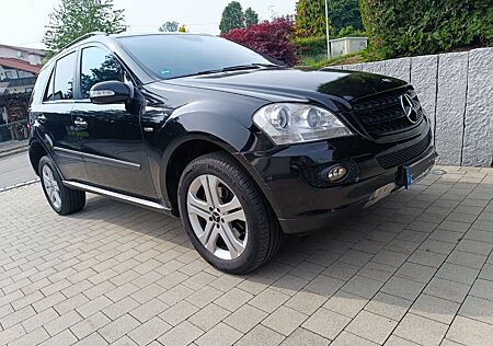 Mercedes-Benz ML 320 CDI 4MATIC TÜV 04/2027 Standheizung
