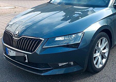 Skoda Superb 2.0 TDI SCR Style Style
