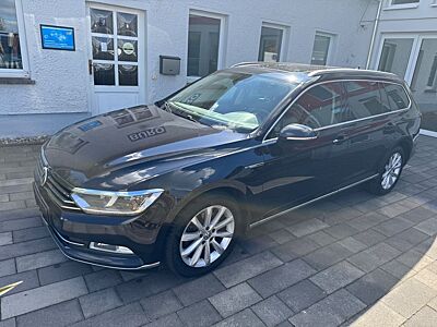 Volkswagen Passat Variant Highline 4Motion Pano Massage