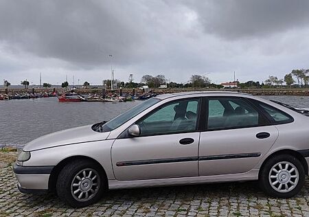 Renault Laguna 3.0 V6 - Baccara, PRV