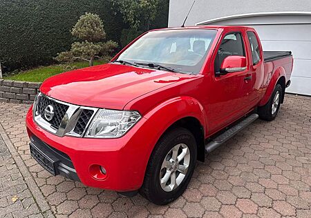 Nissan Navara Pickup 2,5 DCI King Cab SE 4X4,GEPFLEGT!