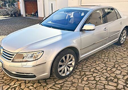 VW Phaeton Volkswagen PHAETON_3,0TDI_Massage_BiXenon_Standheizung_TÜV
