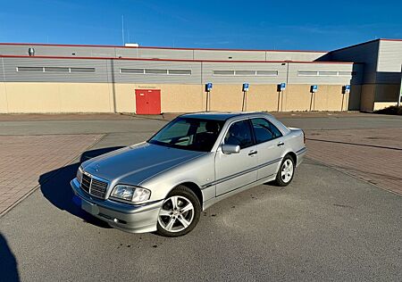 Mercedes-Benz C 240 ELEGANCE Elegance