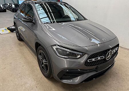 Mercedes-Benz GLA 200 GLA 200d 4M AMG Night Beam Pano AHK STHZ 360 HuD
