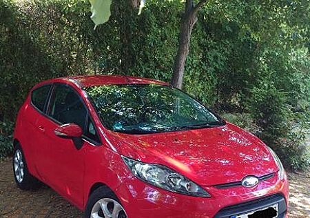 Ford Fiesta 1,25 1.Hand Tüv 07/27