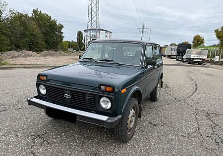 Lada Niva Only