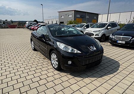 Peugeot 207 CC Cabrio Roland Garros LEDER / SITZHEIZUNG
