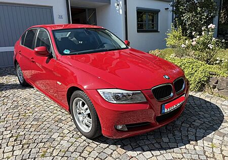 BMW 318i - top zustand, Klima, 8-fach, TÜV 10/26