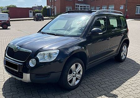 Skoda Yeti 2.0 TDI 4x4 | DSG | AHK | Xenon |