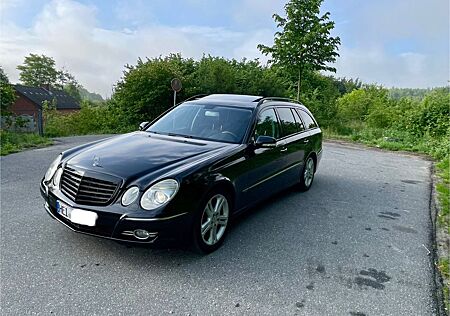 Mercedes-Benz E 280 CDI T Avantgarde V6 Diesel
