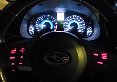 Subaru Outback 2.0D Active Active Allrad TÜV NEU