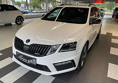 Skoda Octavia Combi RS 2.0 TSI Black Design, AHK,