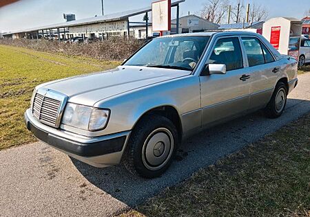 Mercedes-Benz 300 W124 300E Sportline!