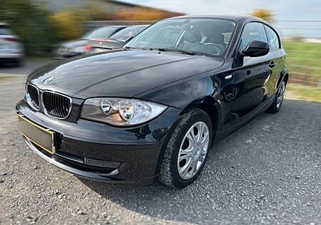 BMW 116i , scheckheftgepflegt