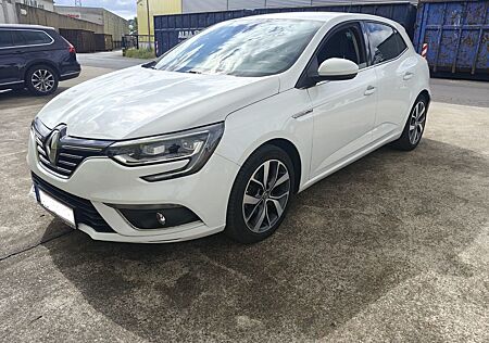 Renault Megane ENERGY TCe 130 Bose Edition Bose Edition