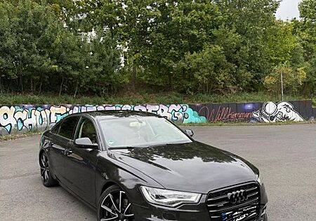 Audi A6 3.0 TDI clean d. quat. S tr. sport sel. s...
