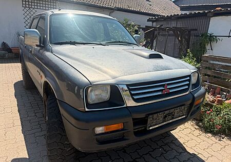 Mitsubishi L200 4x4-TÜV
