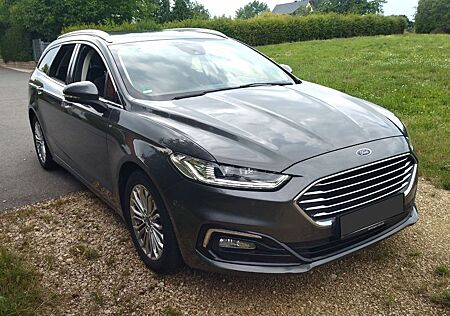 Ford Mondeo 2,0 Hybrid Titanium Automatik Turnier LED