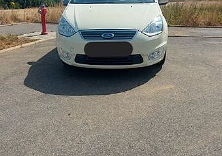 Ford Galaxy 2,0 TDCi 103kW DPF Trend PowerShift Trend