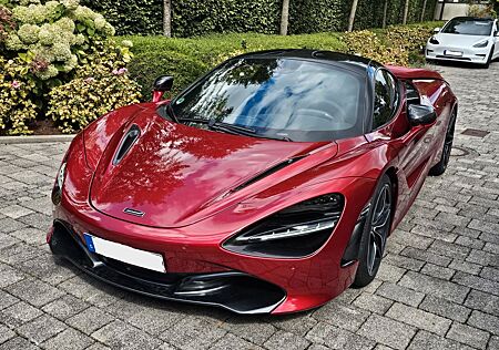 McLaren 720S Coupe LAUNCH EDITION Original