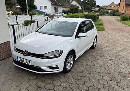 VW Golf Volkswagen 1.4 TSI 92kW DSG