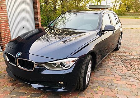 BMW 320d Touring -
