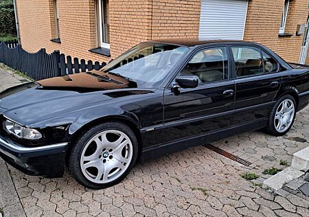 BMW 728 gebraucht kaufen BMW 728i e38 Shadaw line LPG Gas Abn. AHK 19 Zoll Al