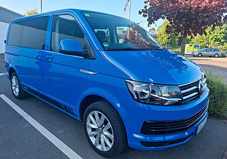 VW T6 Caravelle Volkswagen Bulli 9 Sitze Rampe Rollstuhl Campe