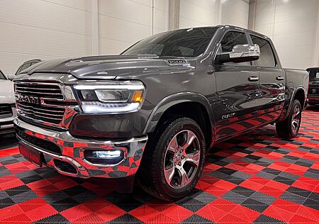 Dodge RAM /5,7 HEMI/LARAMIE/NAVI/CARPLAY/LED/KEYLESS/