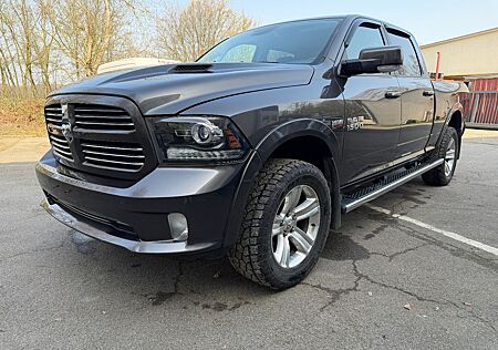Dodge RAM 1500 5,7L Hemi Crew Cab AHK 3,5to 4x4