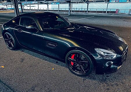 Mercedes-Benz AMG GT R Mercerdes Benz AMG GTS