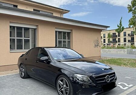 Mercedes-Benz E 350 E 350d AVANTGARDE Autom. AVANTGARDE