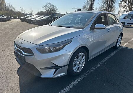 Kia Cee'd / Ceed