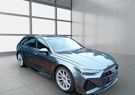 Audi RS6 / Head-Up/ AHK/ Laser-Matrix/ 8-fach Bereift