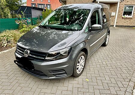 VW Caddy Volkswagen 1,4TSI 96kW 7-Sitze