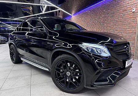 Mercedes-Benz GLE 63 AMG 4Matic ALL BLACK*22 ZOLL*PANO*PERFAGA