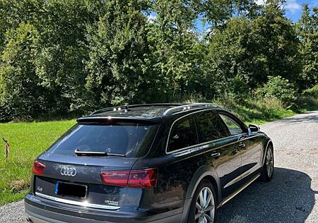 Audi A6 Allroad 3.0 TDI quattro AHK Matrix Pano Bose